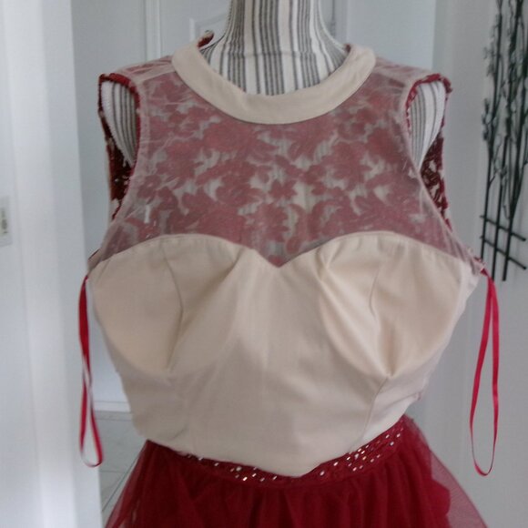 Jodi Kristoper 2 Piece Cropped Skirt Set Cranberry Red Sparkly Formal  11 / M - Picture 14 of 15